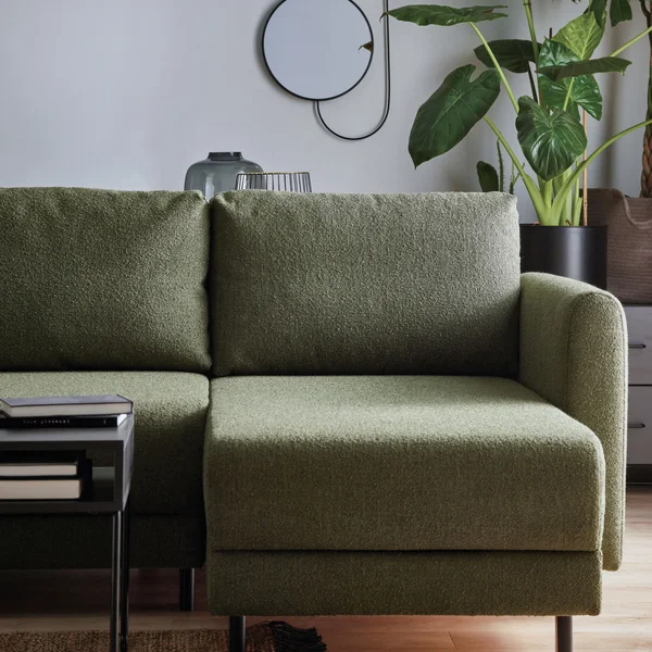 Sofa todos w zielonej tkaninie boucle